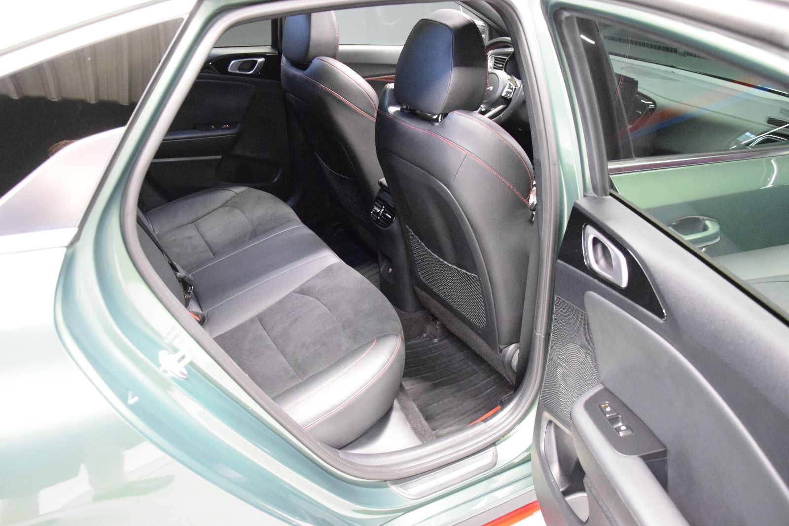 Fahrzeugabbildung Kia pro cee'd / ProCeed GT PANO ACC JBL Kamera