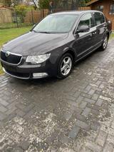 Skoda superb 2.0 tdi - Skoda Octavia: Super