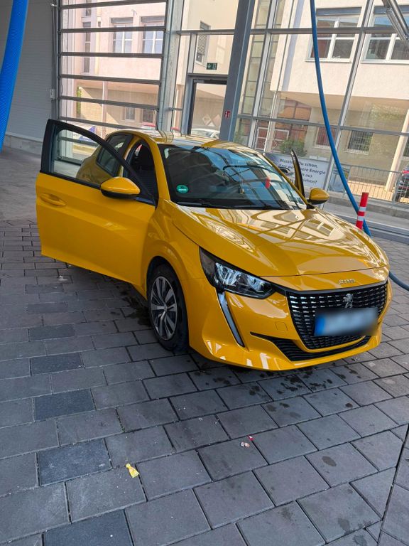 Image of Peugeot 208