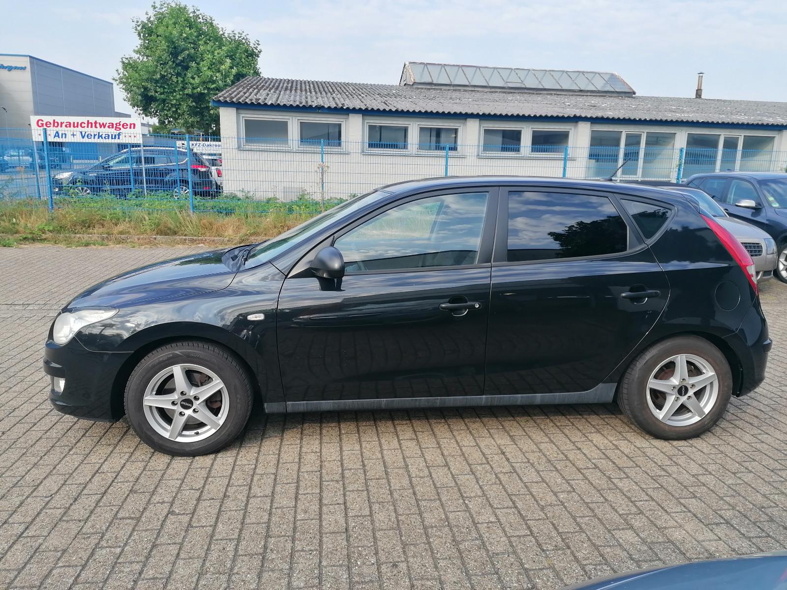 Hyundai i30 1.4 ** Klima ** Alu **