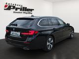 BMW 530i Touring xDrive/Leder/LED/Apple/HUD/PGSD/DAB - BMW 530 530d mit Benzin-Antrieb