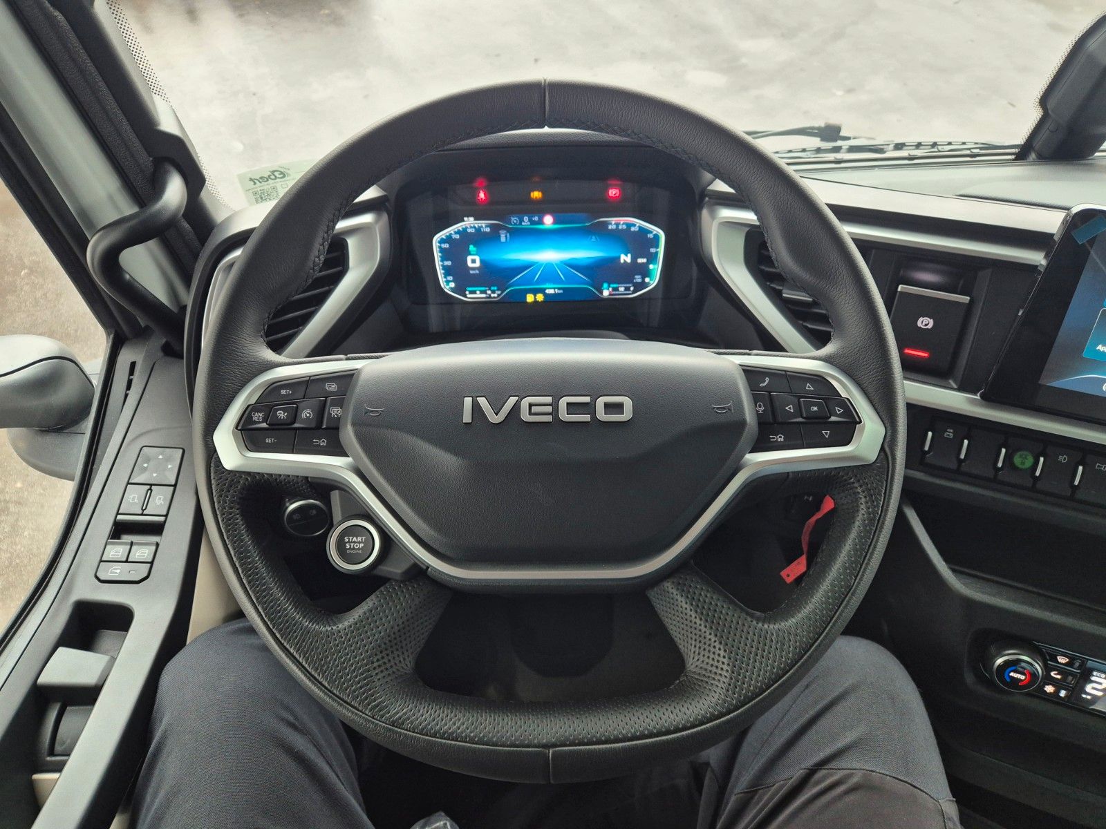 Fahrzeugabbildung Iveco AS260S50Y/FS 6x2 Böse Schwenkwand + LBW 2 x AHK