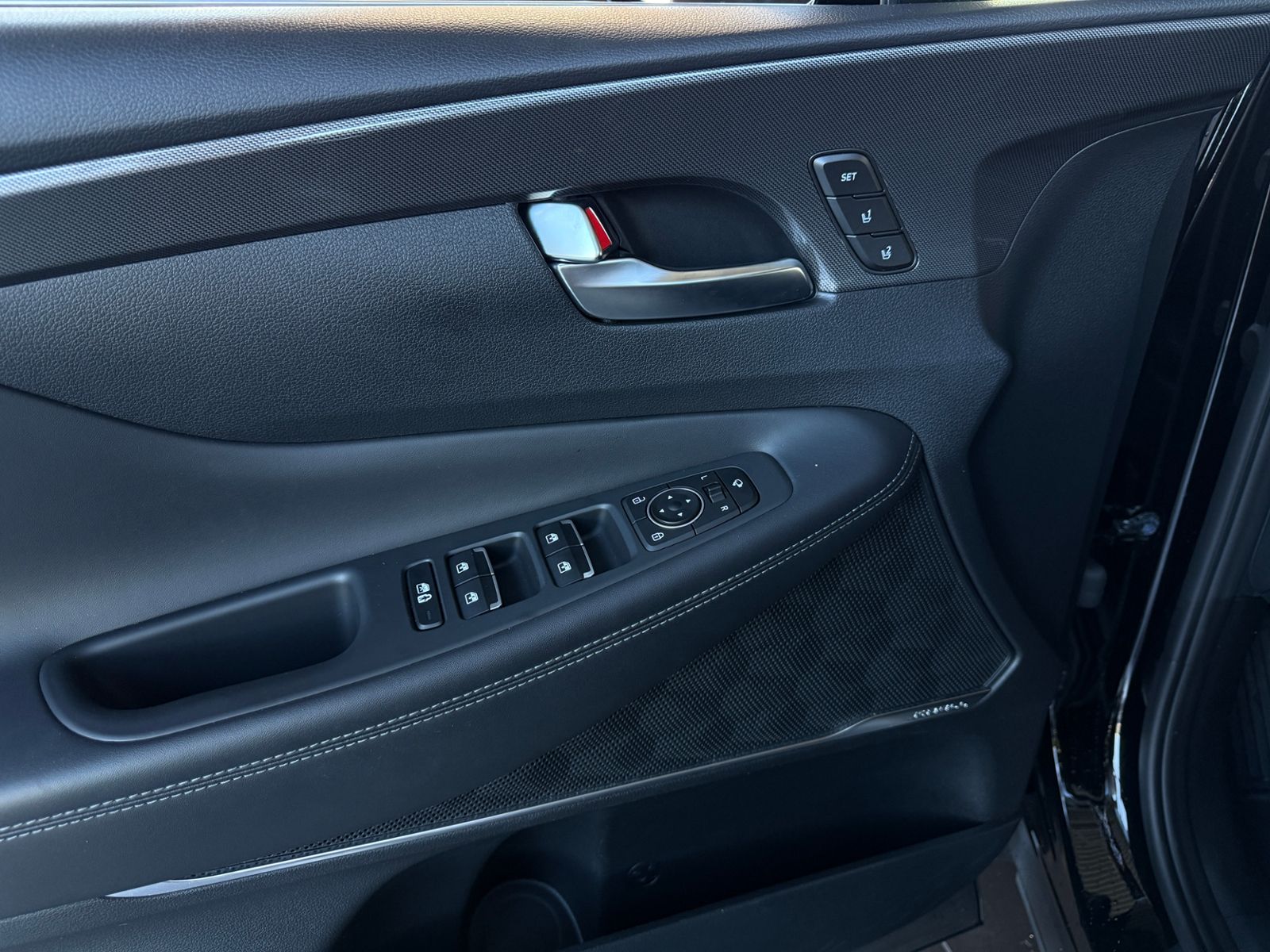 Fahrzeugabbildung Hyundai SANTA FE Prime 4WD KRELL 360° HUD AHK