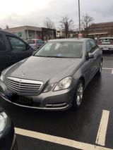 Mercedes-Benz E220 CDI Bluetec Elegance Autmatic - Mercedes-Benz 220: 220e