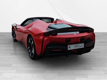 2022 Ferrari SF90 照片 7