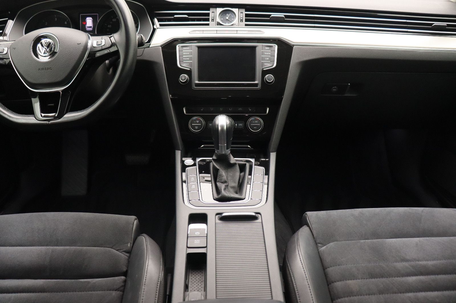 Fahrzeugabbildung Volkswagen Passat Variant 2.0 TDI 190PS Highline
