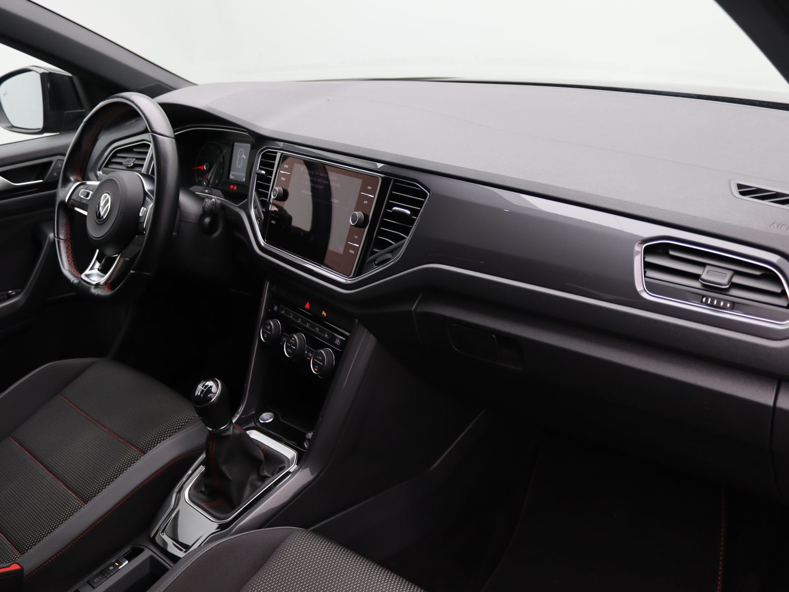 Volkswagen T-Roc - Bild 10