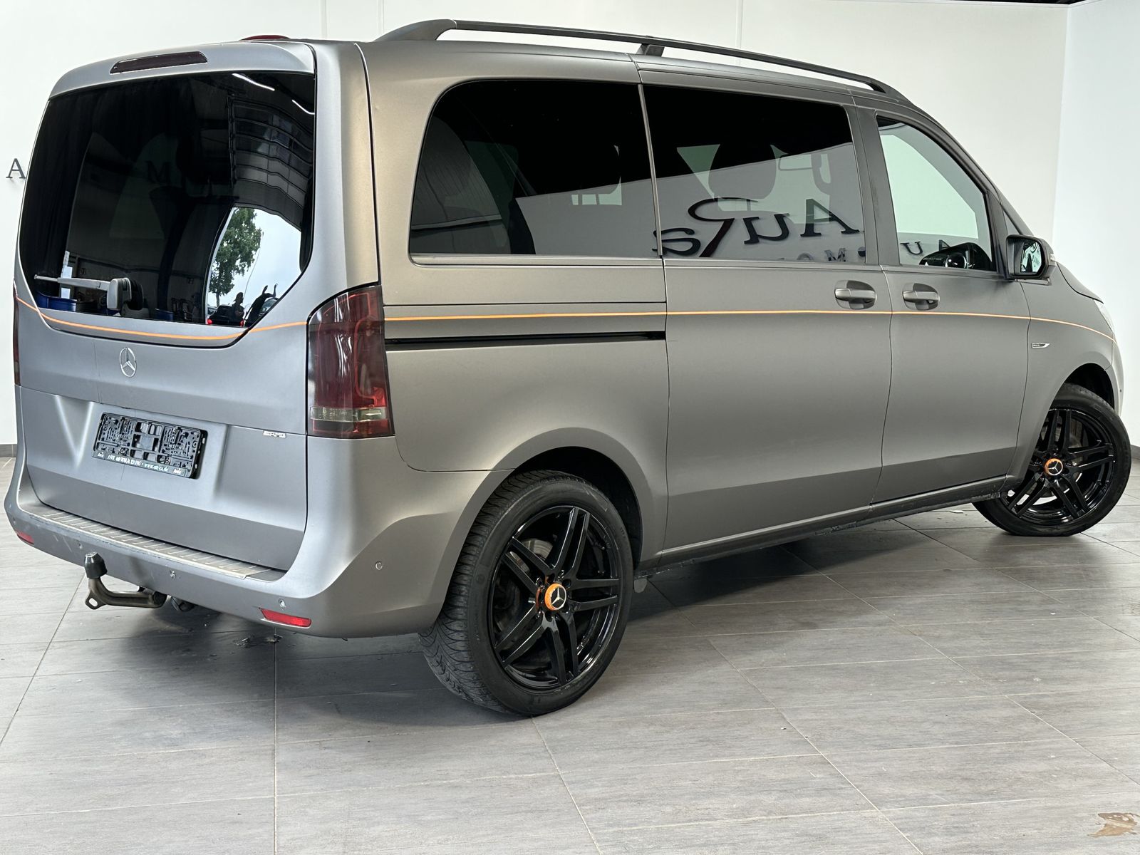 Fahrzeugabbildung Mercedes-Benz V 250 CDI Avantgarde NAV+LED+AHK+BURMESTER+360°+