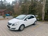 Opel Corsa D - Opel Corsa aus 2009 mit Diesel-Antrieb