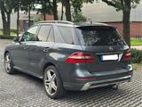 Mercedes-Benz ML 350 BlueTEC 4MATIC - MB-Scheckheft + HU + AMG - Mercedes-Benz ML 350 in Wuppertal