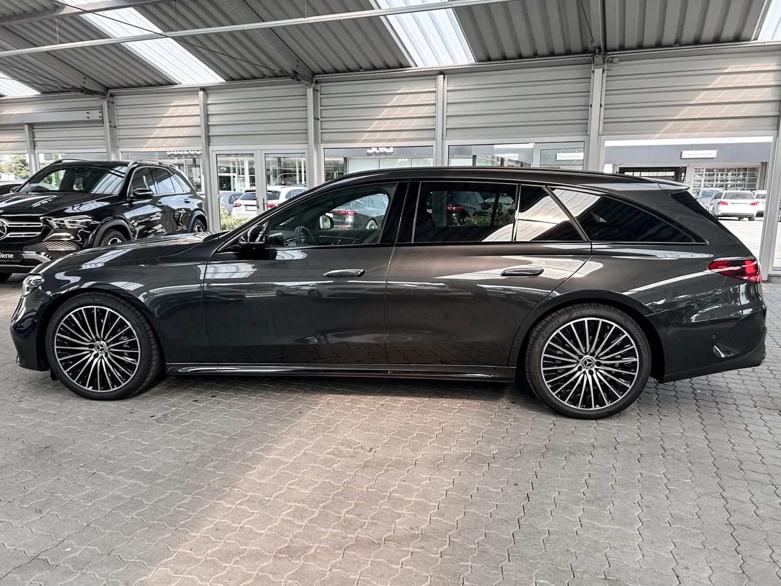 Mercedes-Benz E 220 d T AMG MBUX+360°+DIG-LED+Pano+AHK+Distron