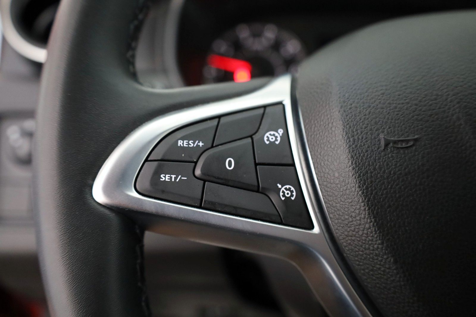 Fahrzeugabbildung Dacia Duster II Prestige Navi,SH,Kamera,Apple CarPlay