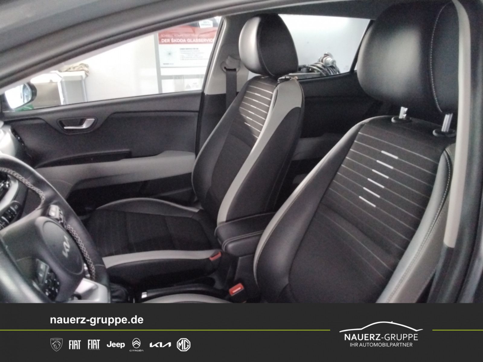 Fahrzeugabbildung Kia Stonic Spirit 1.0 T DCT