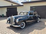 Mercedes-Benz 300 Adenauer - Mercedes-Benz 300: Adenauer