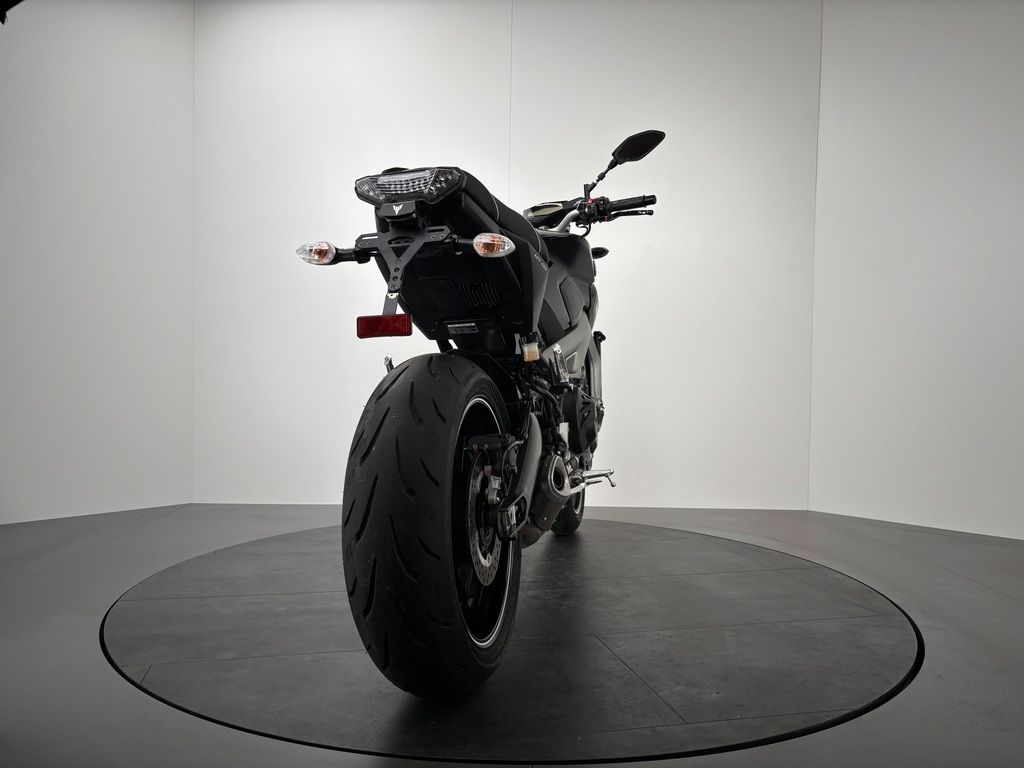 Fahrzeugabbildung Yamaha MT-09 *TOP-ZUSTAND *2. HAND *SERVICE NEU