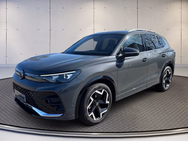 Volkswagen Tiguan 1.5 eTSI R-Line Matrix IQ, AHK, Navi, ACC