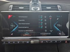 Fahrzeugabbildung DS Automobiles DS 7 1.6 E-Tense 225 EAT8 Performance Line + SHZ