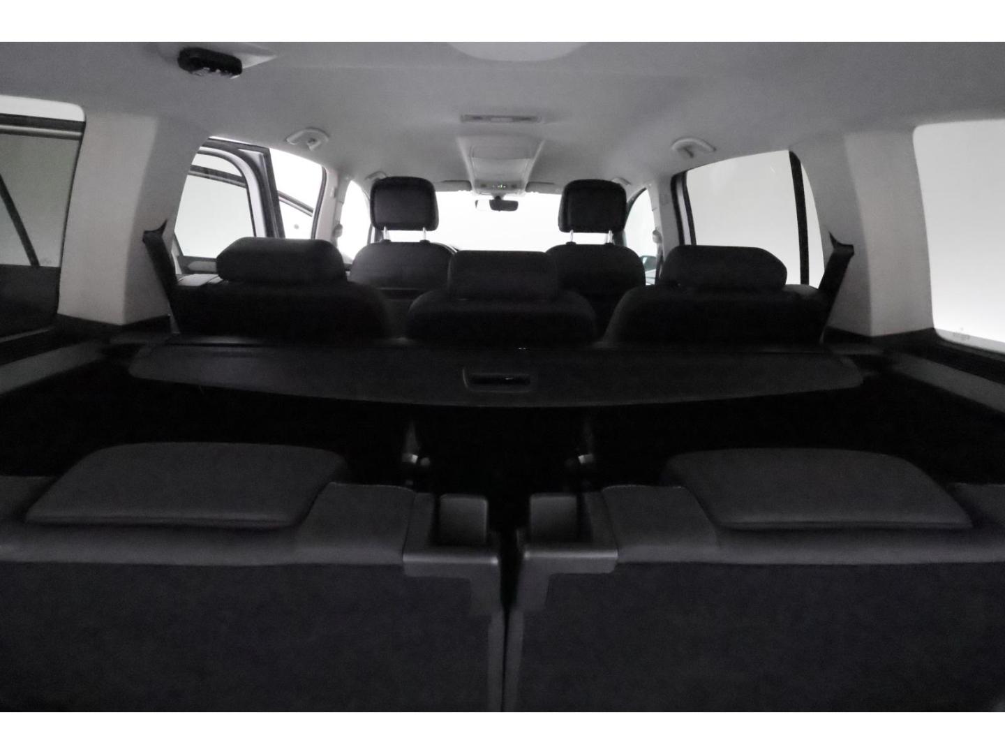 Volkswagen Touran 2.0TDI DSG Comfortline+CARPLAY+TEMPO+PDC, миниатюра 17