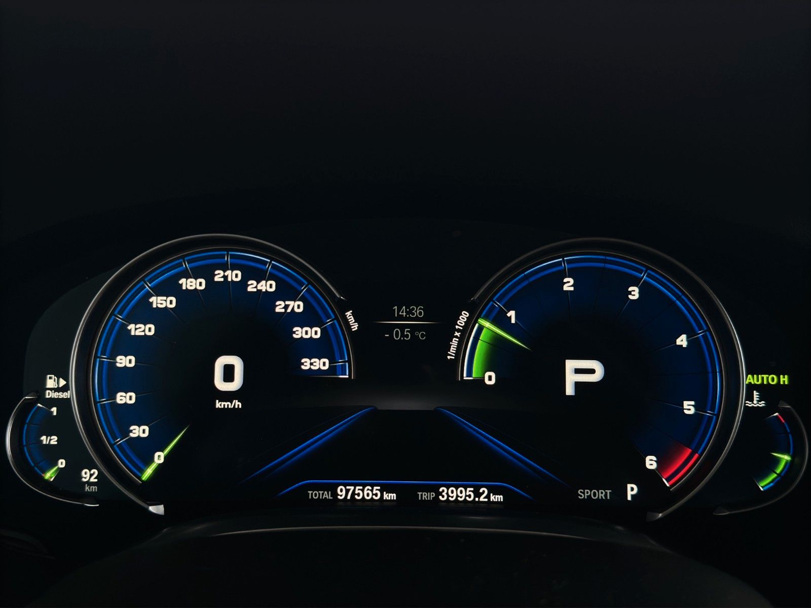 Fahrzeugabbildung BMW 730d 1.Hand /SoftClose/360°/Dig.Cock/4-Zonen