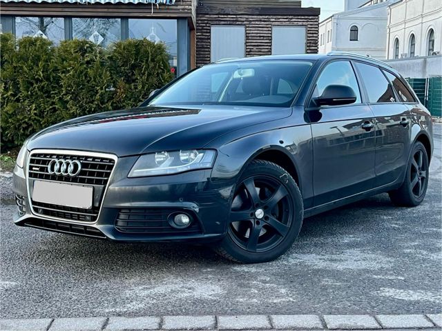 Audi A4 Avant Attraction quattro