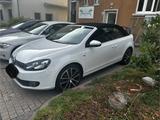 Volkswagen Golf 6 2.0 TDI DSG Cabrio - Volkswagen Golf mit Diesel-Antrieb: Cabrio, 2.0
