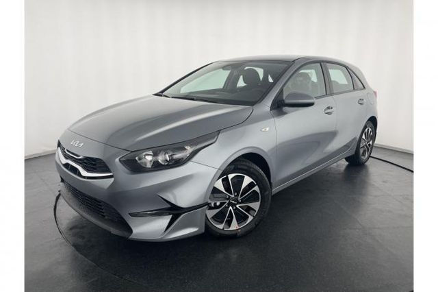 Kia Ceed Nav Kam PDC Sitzhzg Lkrhzg Garantie