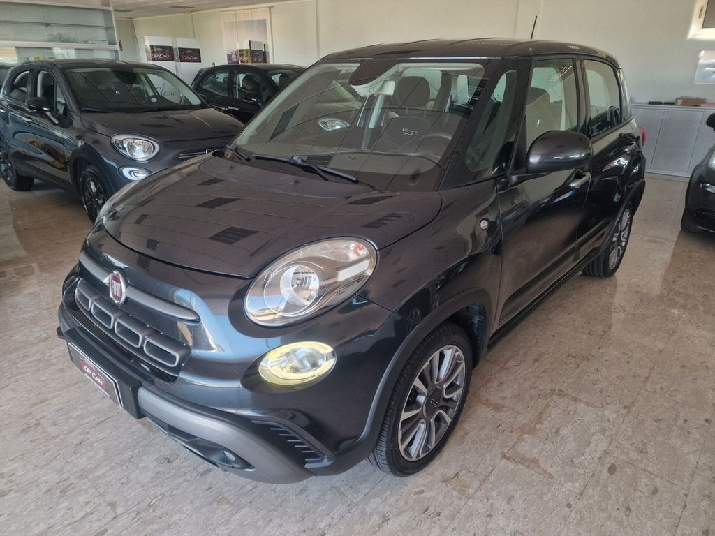 Image of Fiat 500L Cross