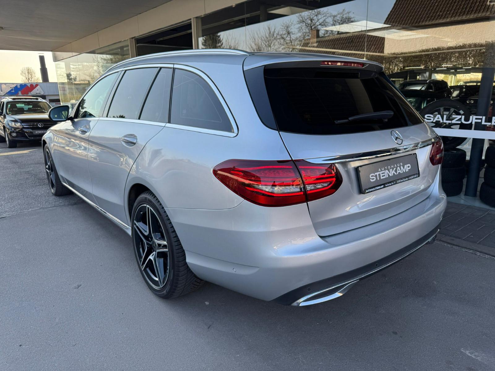 Mercedes-Benz C 180 T CGI W205 * Aut. * LED * AMG 18' * Kamera