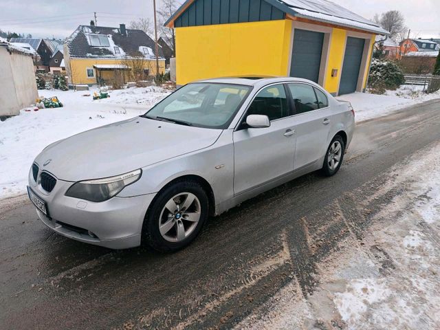 BMW E60 523i ( Motorproblem, TÜV 2026 ) lesen