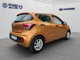 Hyundai i10 FL 1.0 blue Classic Garantie! - mit Benzin-Antrieb: Orange, Kombi