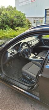 BMW 318i mit Anhängerkupplung  - gebrauchte BMW 318 aus dem Jahr 2012