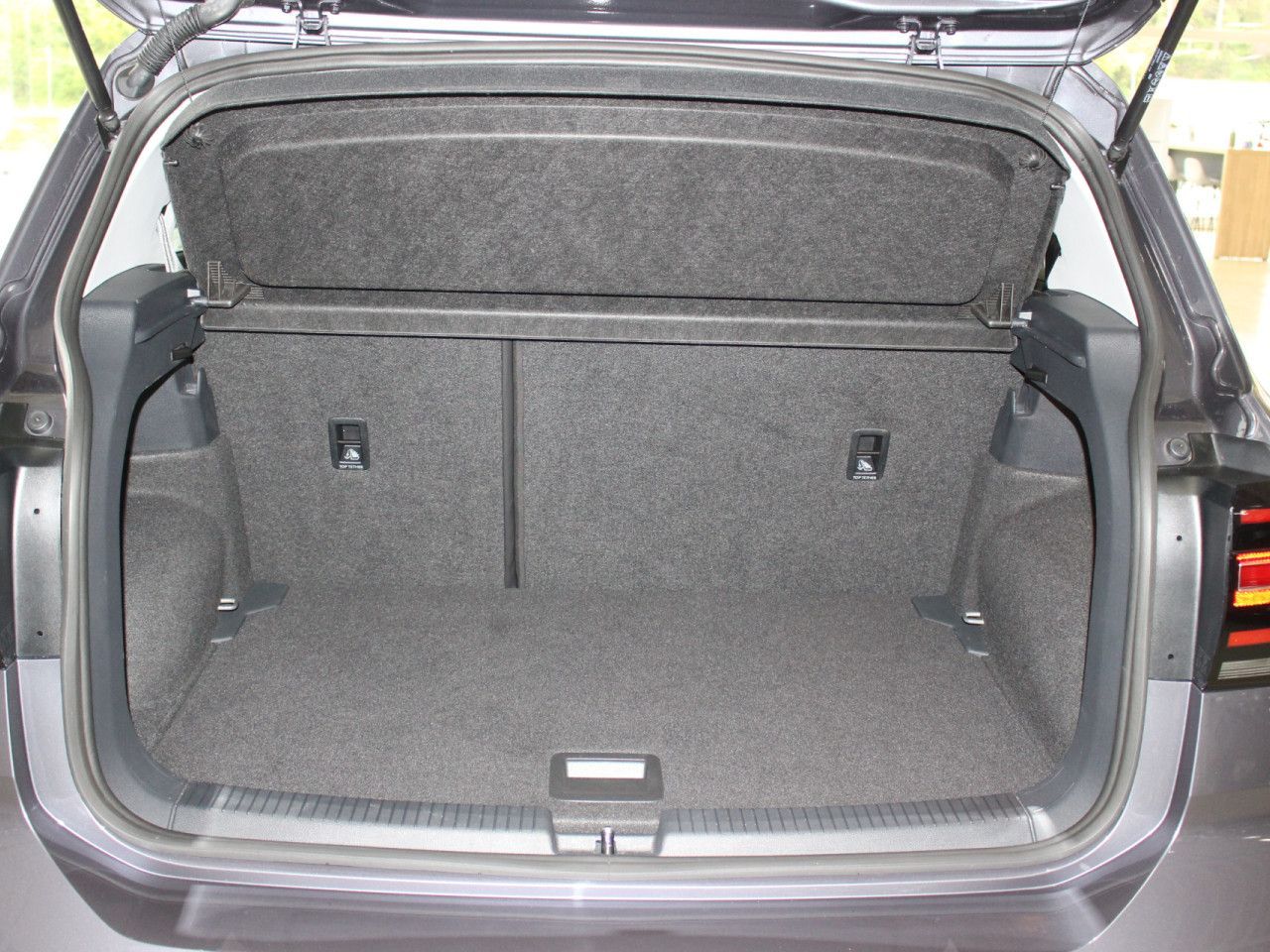 Fahrzeugabbildung Volkswagen T-Cross 1.0 TSI OPF Style DSG ACC/Virtual
