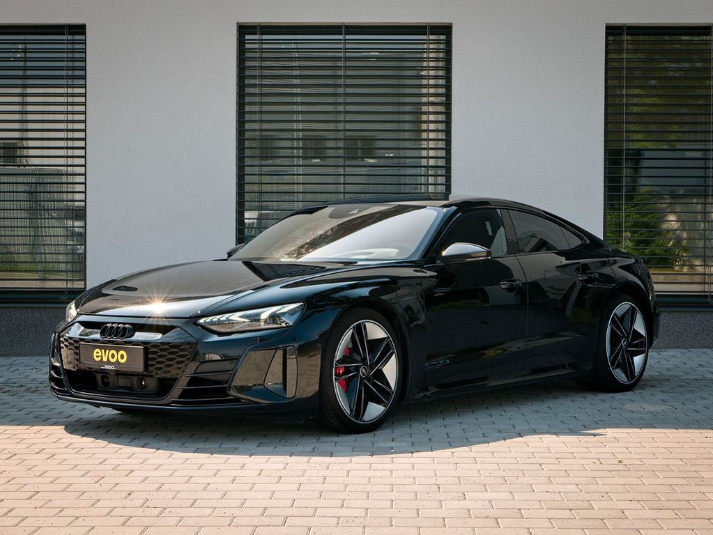 Image of Audi RS e-tron GT