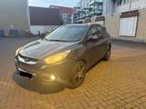 Hyundai ix35 2.0 CRDi 135 kW Style 4WD Automatik Style - Hyundai ix35 in Hannover