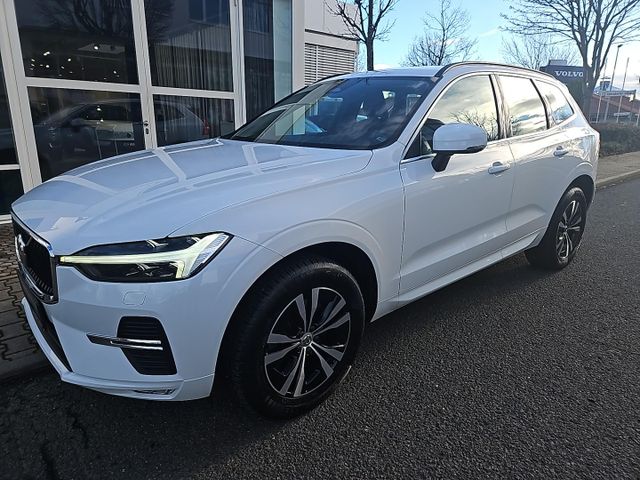 Volvo XC60 B4 Momentum Pro / Anhängerkupplung