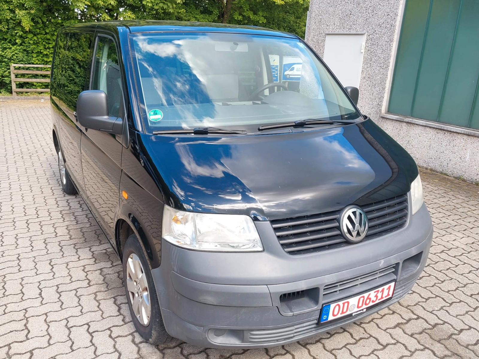 Volkswagen T5 Transporter Bus Multivan Startline