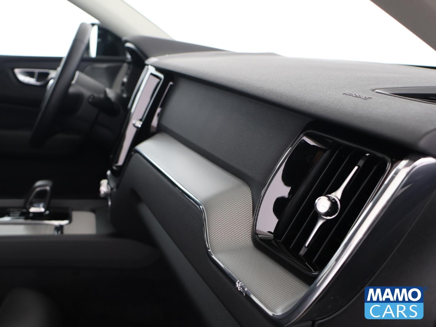Volvo XC60 Plus Dark B5 Benzin ACC/H&K/Memory/Keyless, миниатюра 18