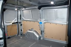 Fahrzeugabbildung Ford Transit Custom TREND L1 KLIMA AHK CAM PDC uvm.