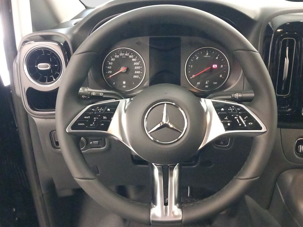 Fahrzeugabbildung Mercedes-Benz Vito 119 CDI 4x4 Mixto Lang AHK*Navi*Standh.*LED
