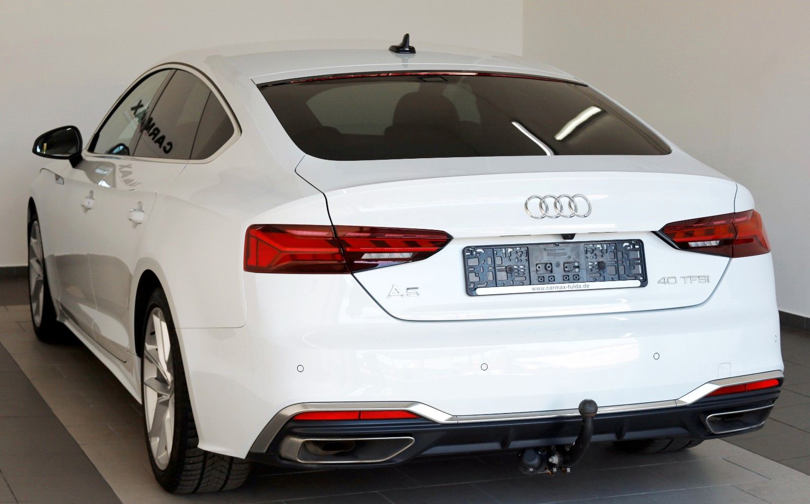 Fahrzeugabbildung Audi A5 Sportback 40 TFSI S line, Leder, Kamera, AHK
