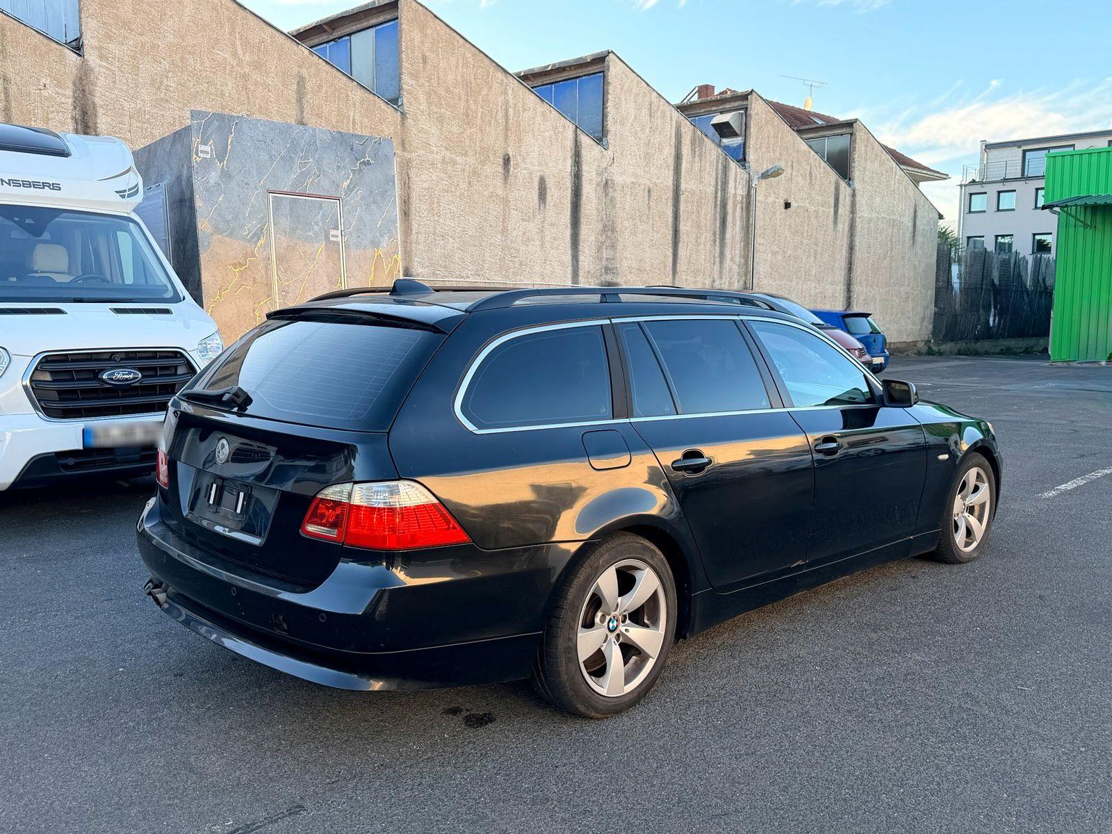 BMW 525 2004 — photo 5