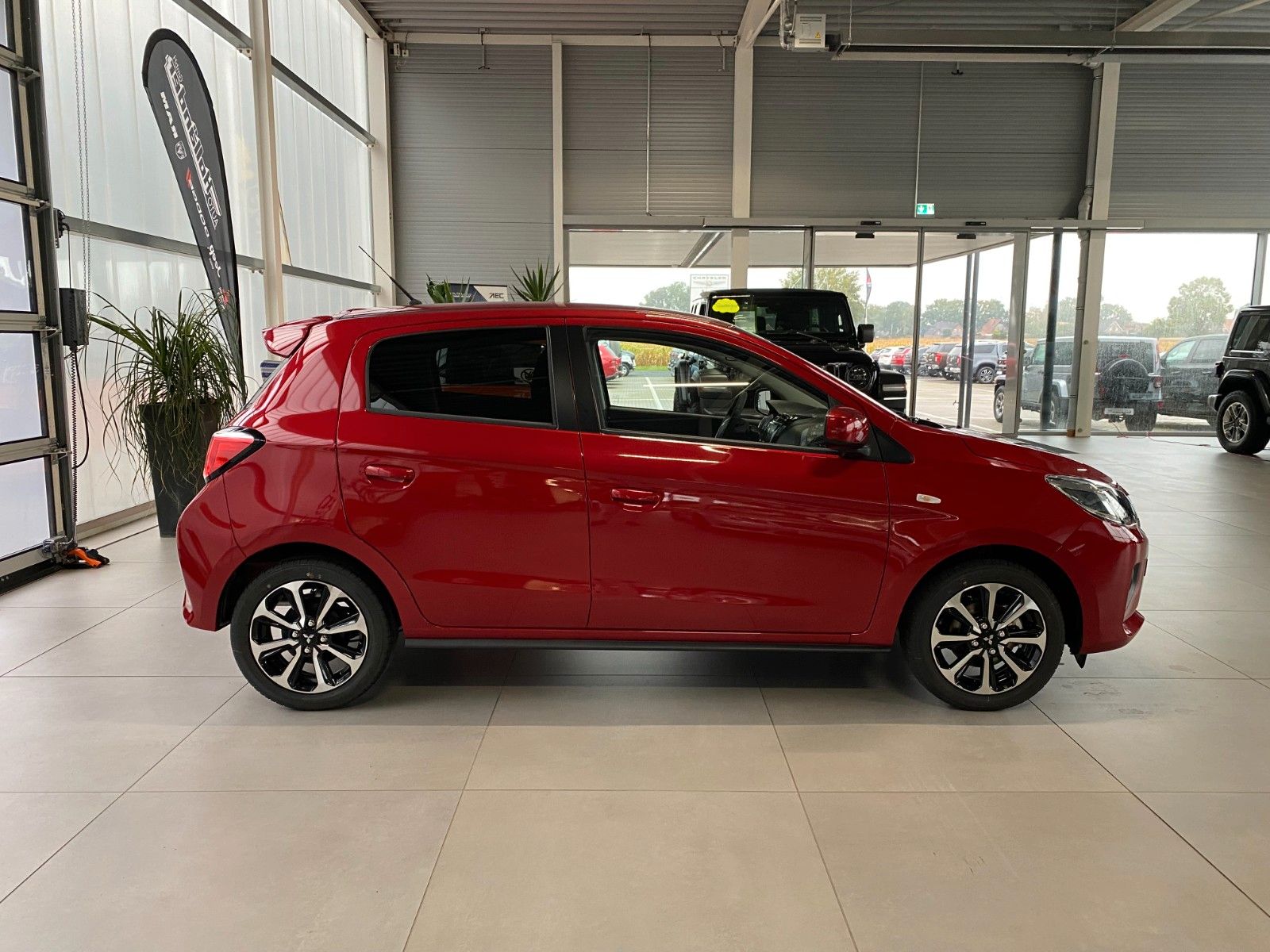 Fahrzeugabbildung Mitsubishi Space Star 1,2 Select Plus + Kamera Tempomat Top