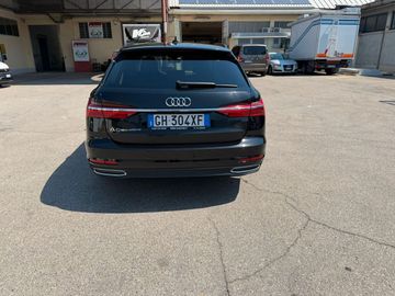 Audi A6 - 4