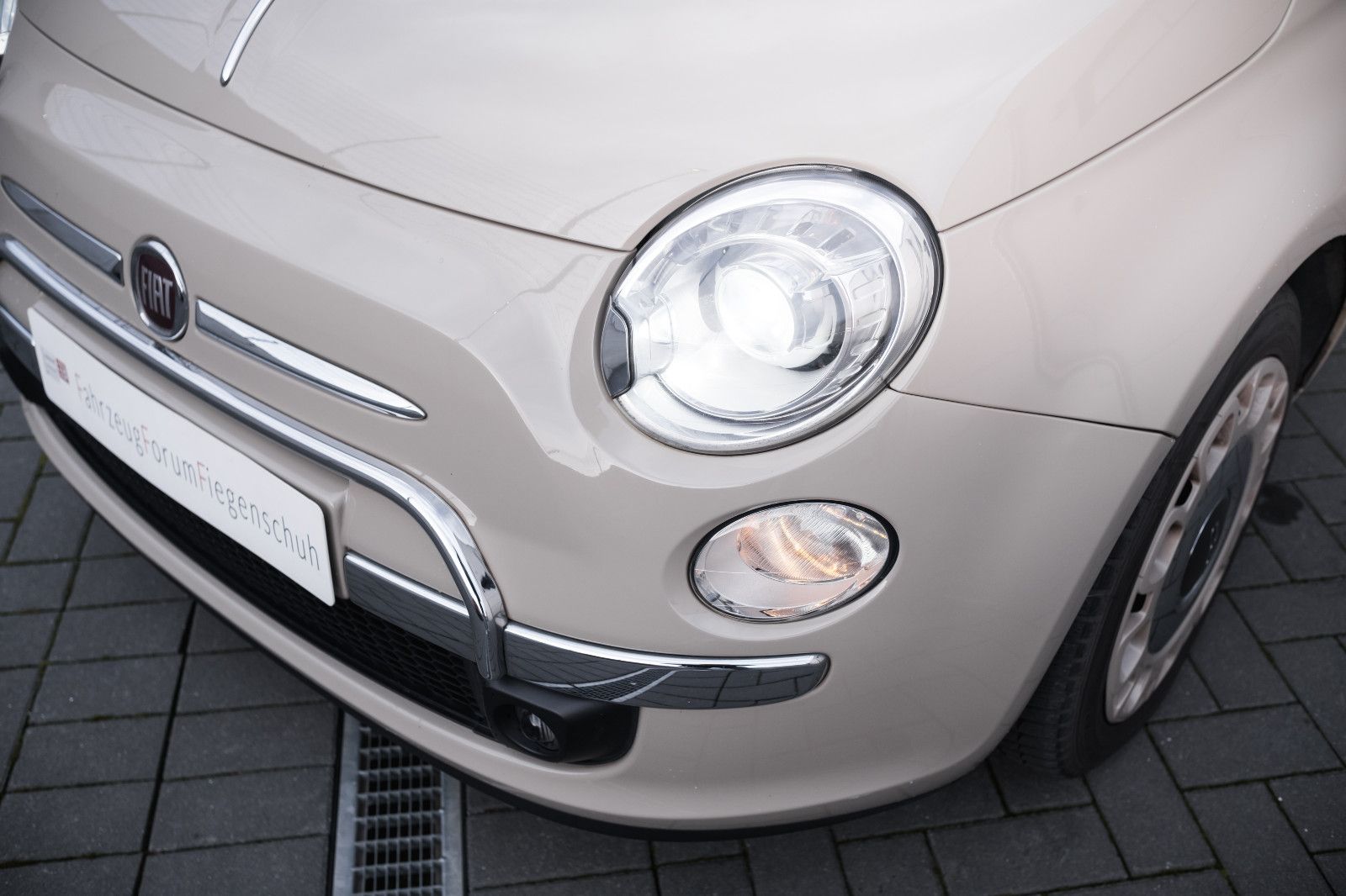 Fahrzeugabbildung Fiat 500C Cabrio Sport-Klima-PDC-Sitzheiz.-Blue&Me