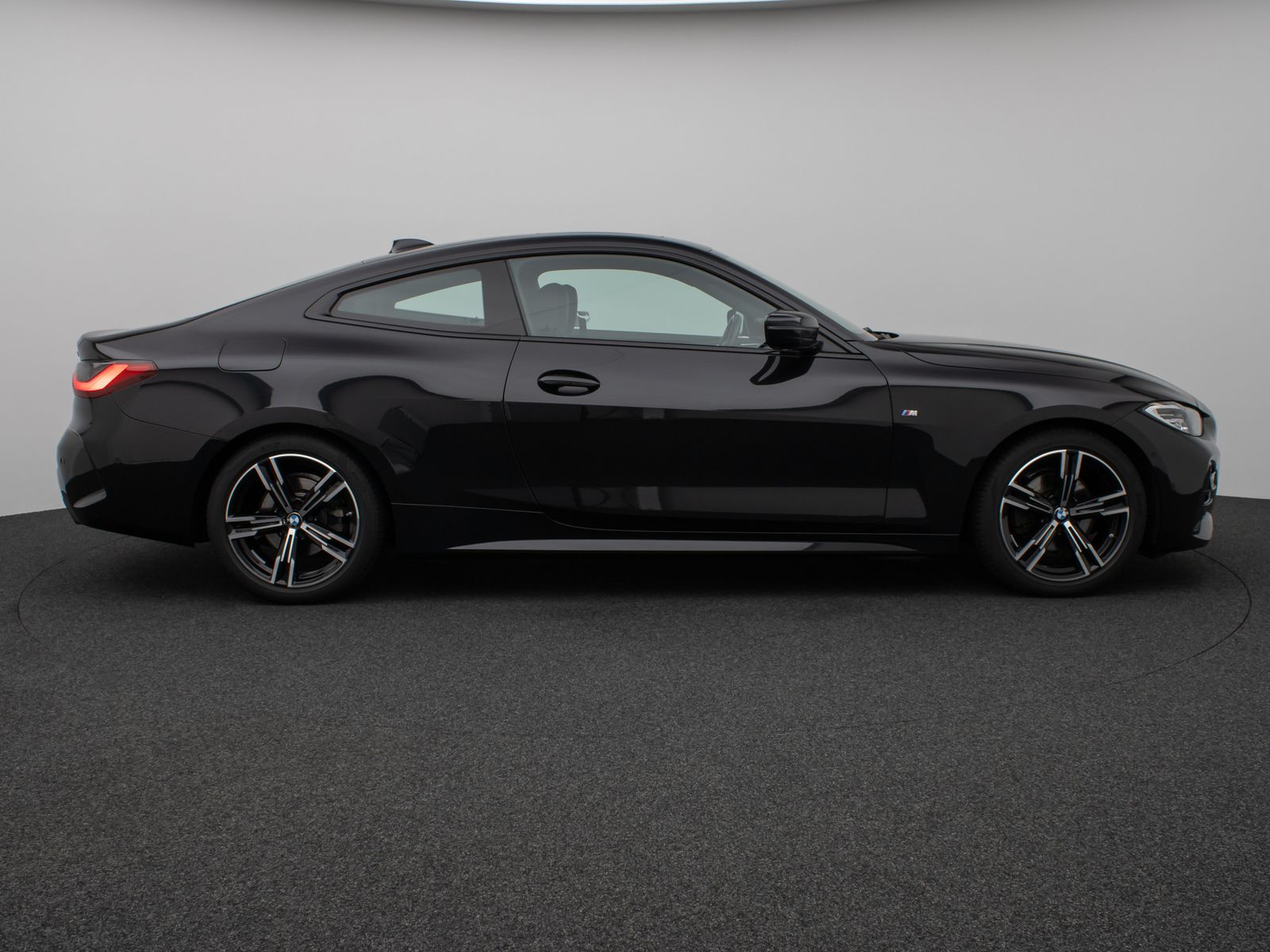 Fahrzeugabbildung BMW 420i Coupé M Sport Glasdach Kamera DAB H/K Komfo