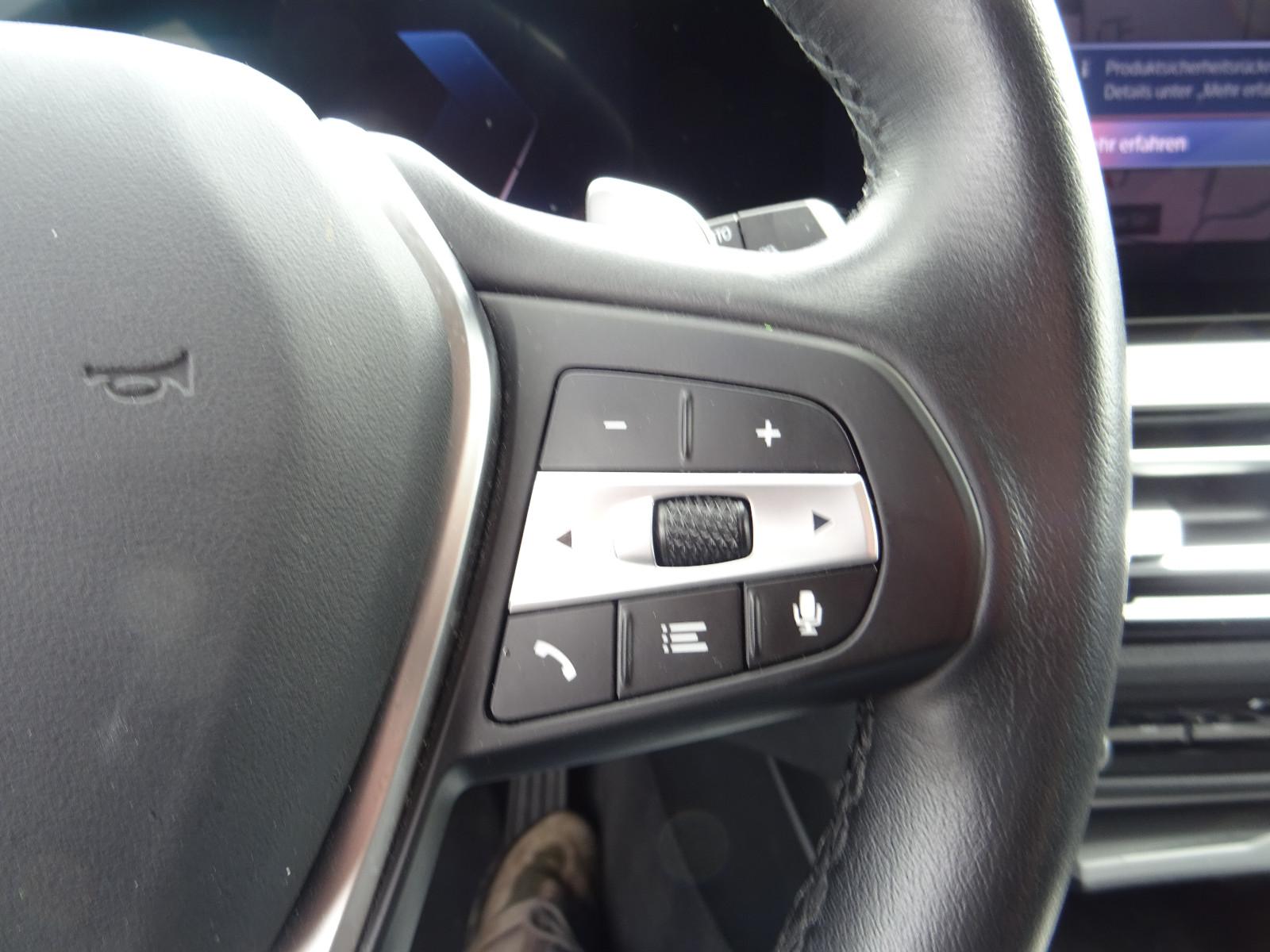BMW 3 Series iA Touring LED Navi HUD Virt. Kamera Innov., миниатюра 15