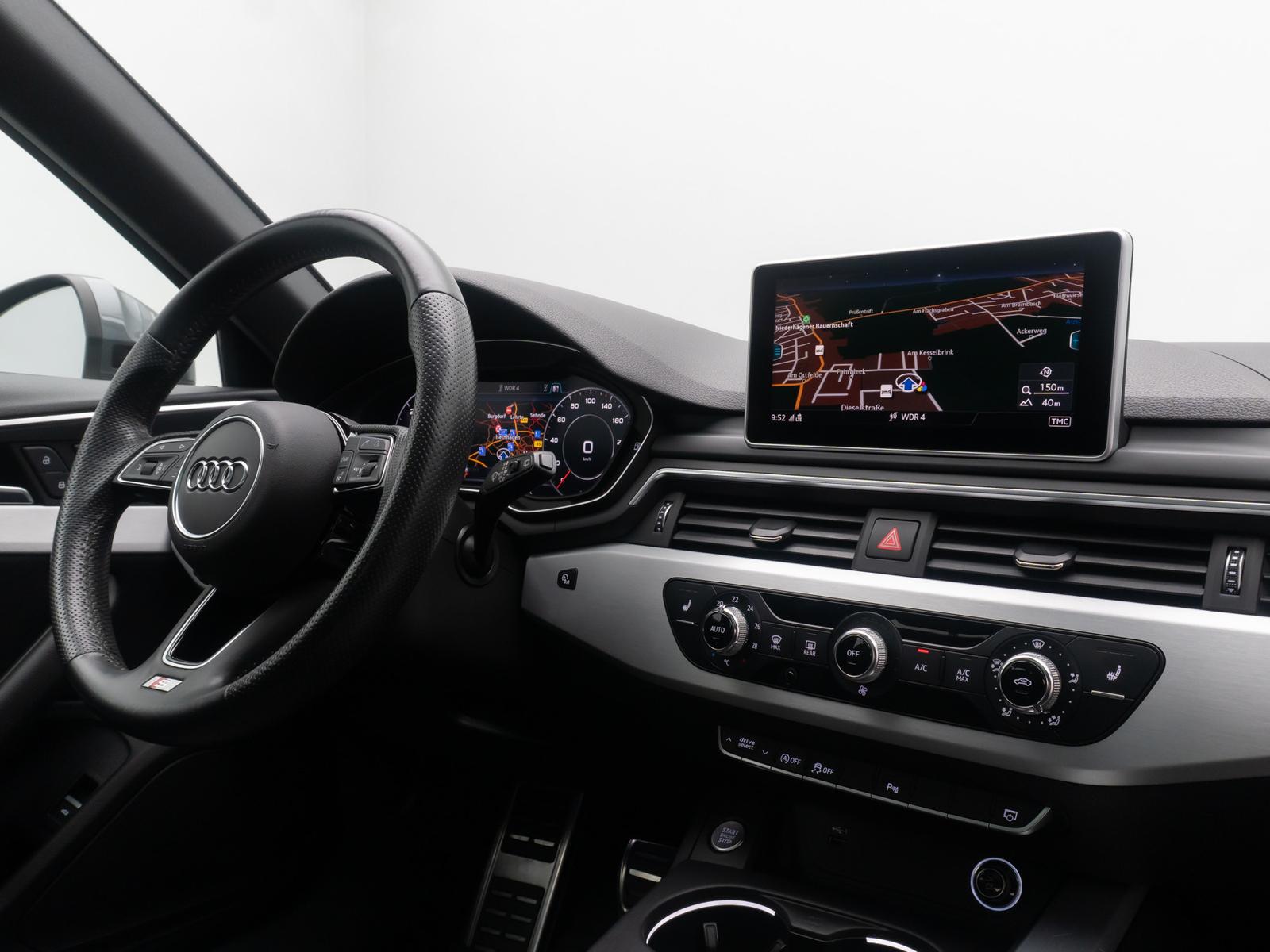 Audi A4 quattro SLine Kamera DAB Massage Panorama 18"