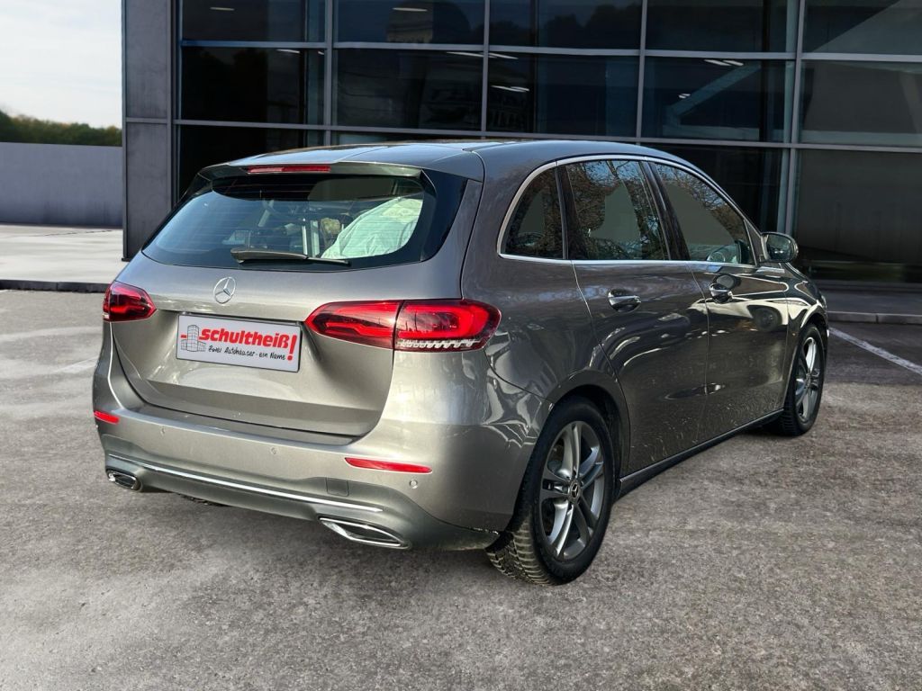 Fahrzeugabbildung Mercedes-Benz B 220 7G-DCT Progressive