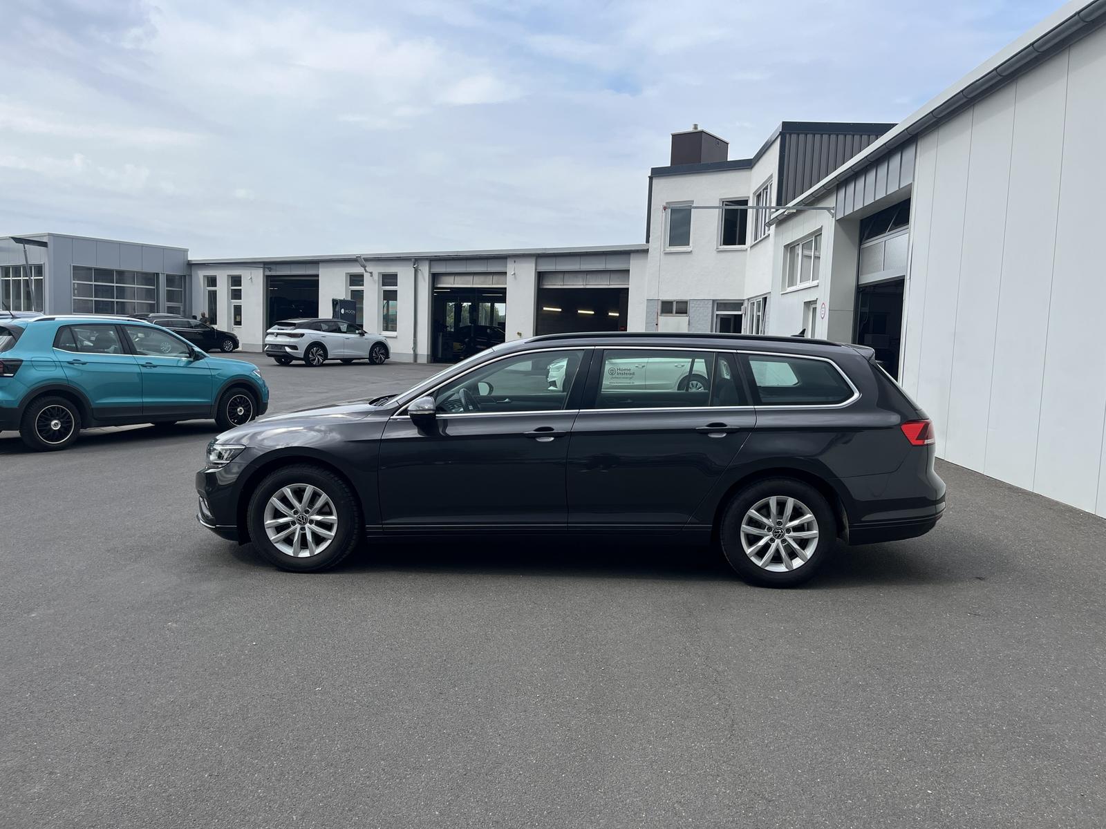 Volkswagen Passat 2.0 TDI Business 132€ m.20% Anz., миниатюра 3