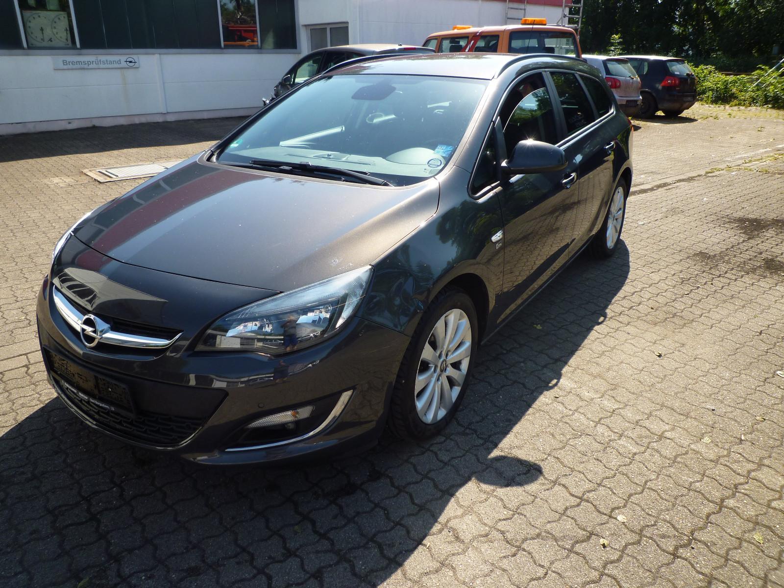Opel Astra J Sports Tourer 150 Jahre Opel